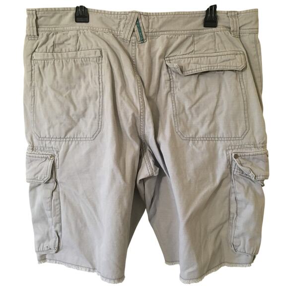 Ocean Pacific Size 40, 100% Cotton Gray Raw Edge Cargo Shorts - Picture 2 of 9